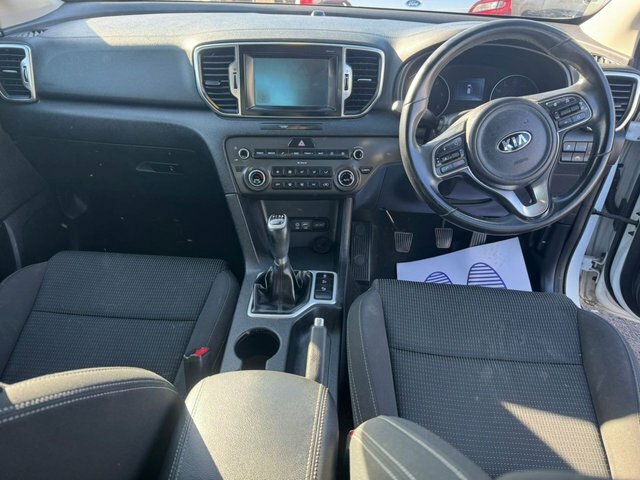 Kia Sportage 1.7 Crdi 2 Suv Euro 6 S S 114 NK67ODN White #6