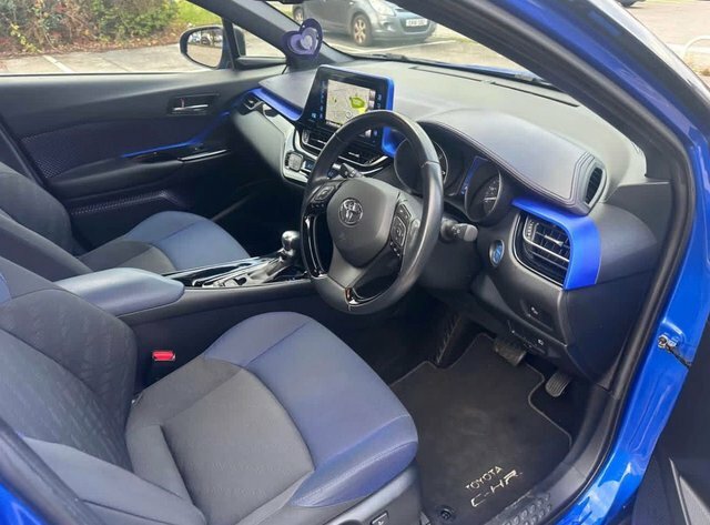 Toyota C-Hr 1.8 Vvt-h Dynamic Suv Hybrid Cvt Euro 6 FG67WDF Blue #4