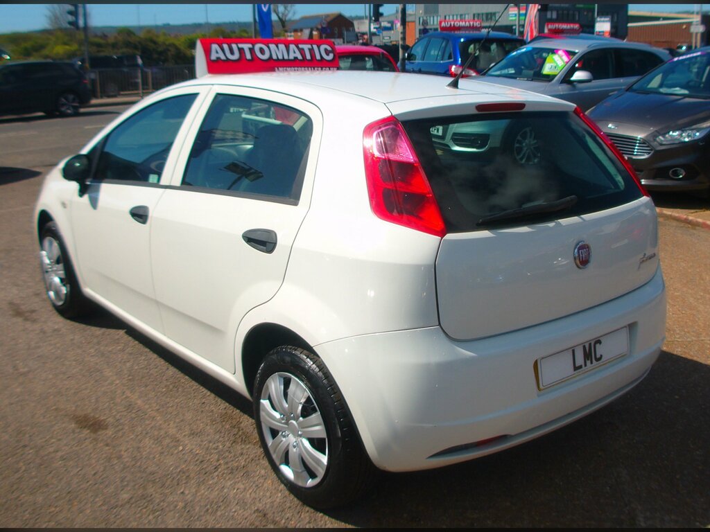 Fiat Grande Punto 1.4 Active Hatchback White #4