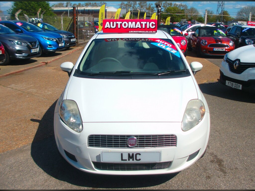 Fiat Grande Punto 1.4 Active Hatchback White #2