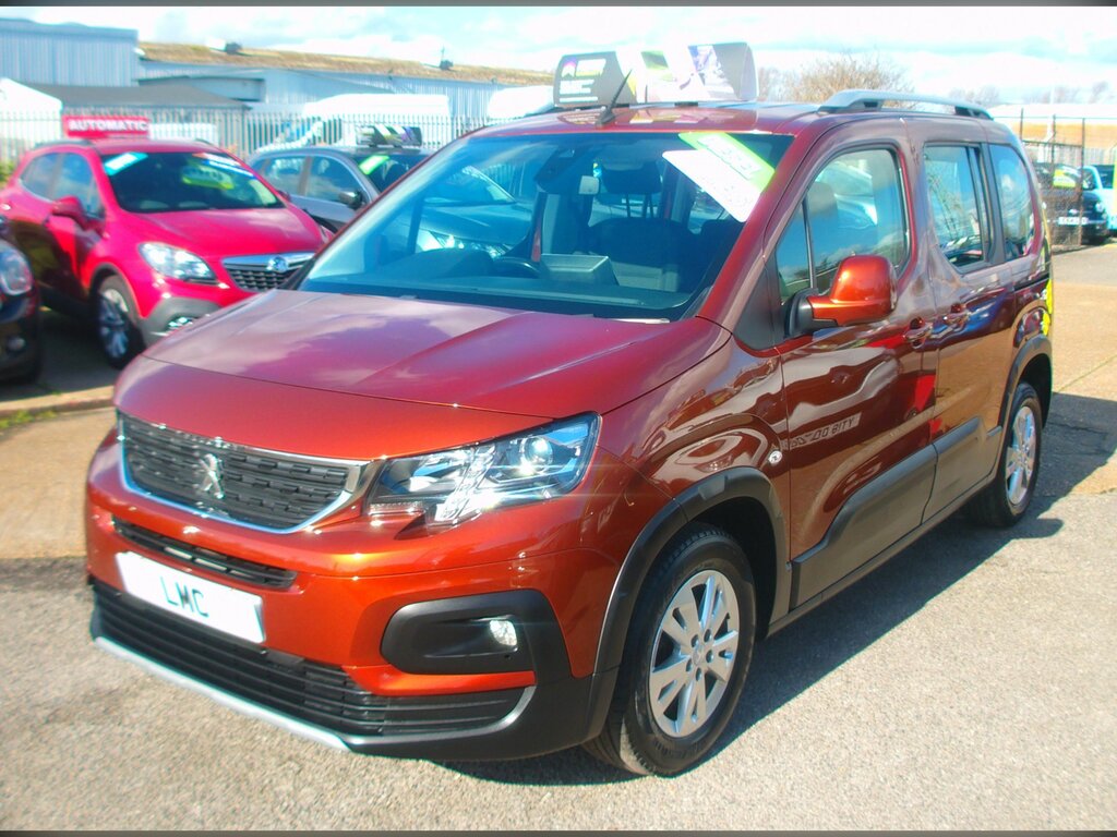 Peugeot Rifter 1.5 Bluehdi Allure Standard Mpv HN68FXX Brown #3