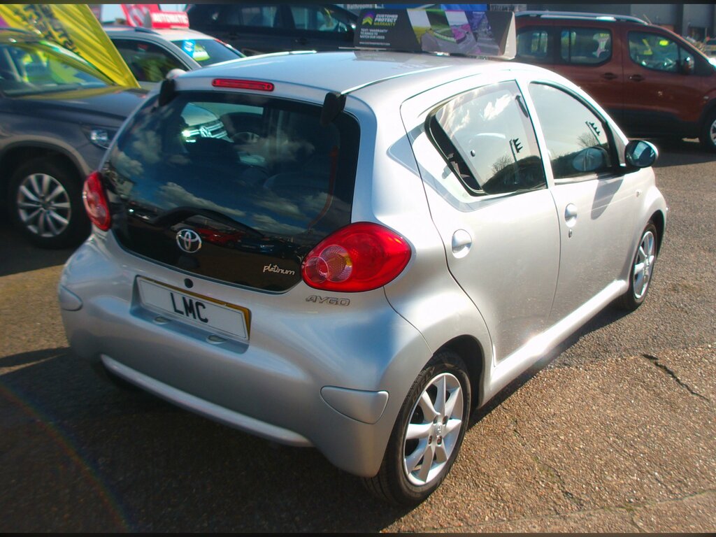 Toyota Aygo 1.0 Vvt-i Platinum Hatchback 67 Silver #6