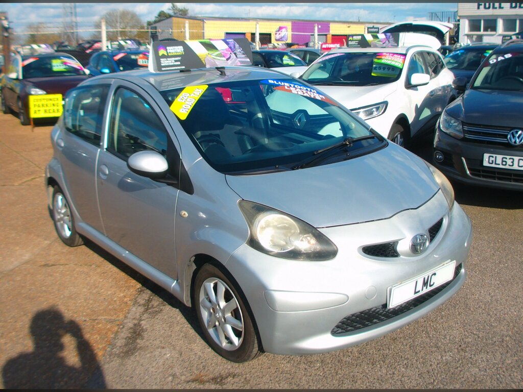 Toyota Aygo 1.0 Vvt-i Platinum Hatchback 67 Silver