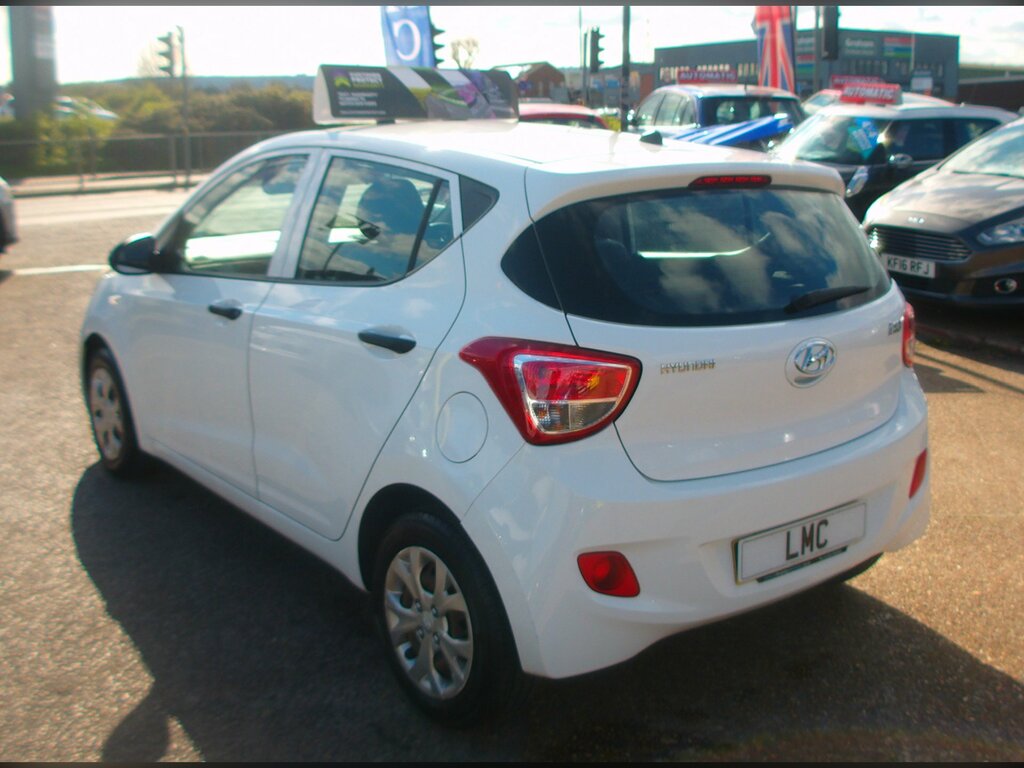 Hyundai I10 1.0 S Hatchback GU64NEY White #4