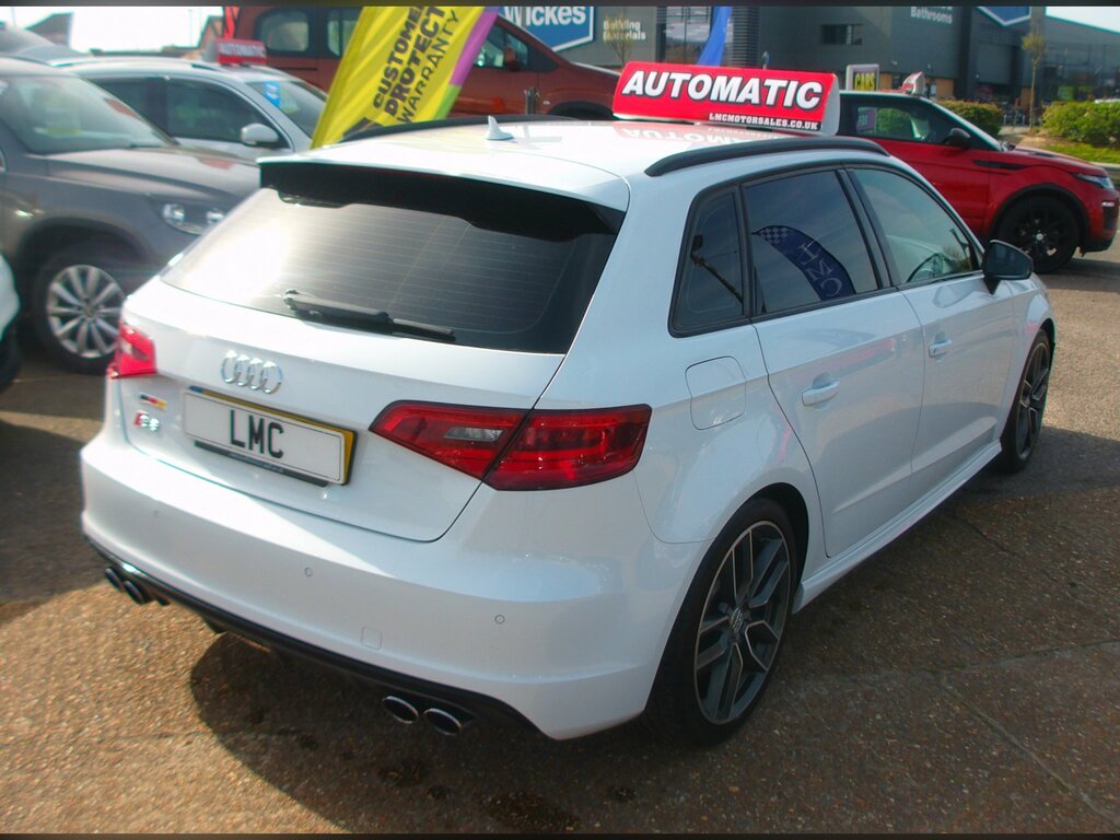 Audi S3 2.0 Tfsi Sportback S Tronic Quattro Eur HD15EPN White #6