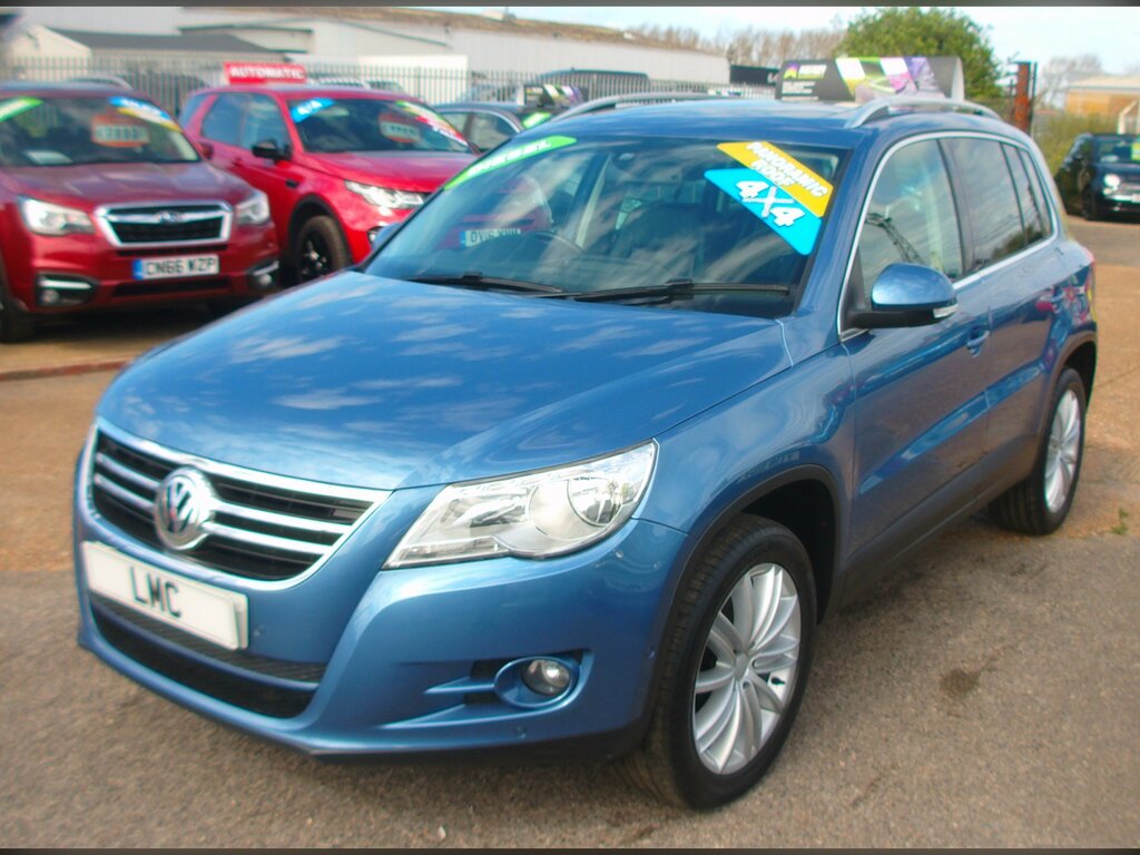Volkswagen Tiguan 2.0 Tdi Sport Suv 4Wd Blue #3