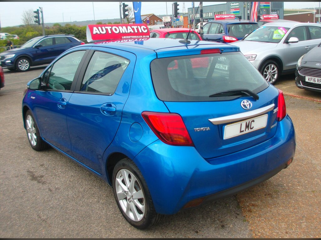 Toyota Yaris 1.5 Vvt-h Excel Hatchback Hybrid E-cvt AK64MRO Blue #4