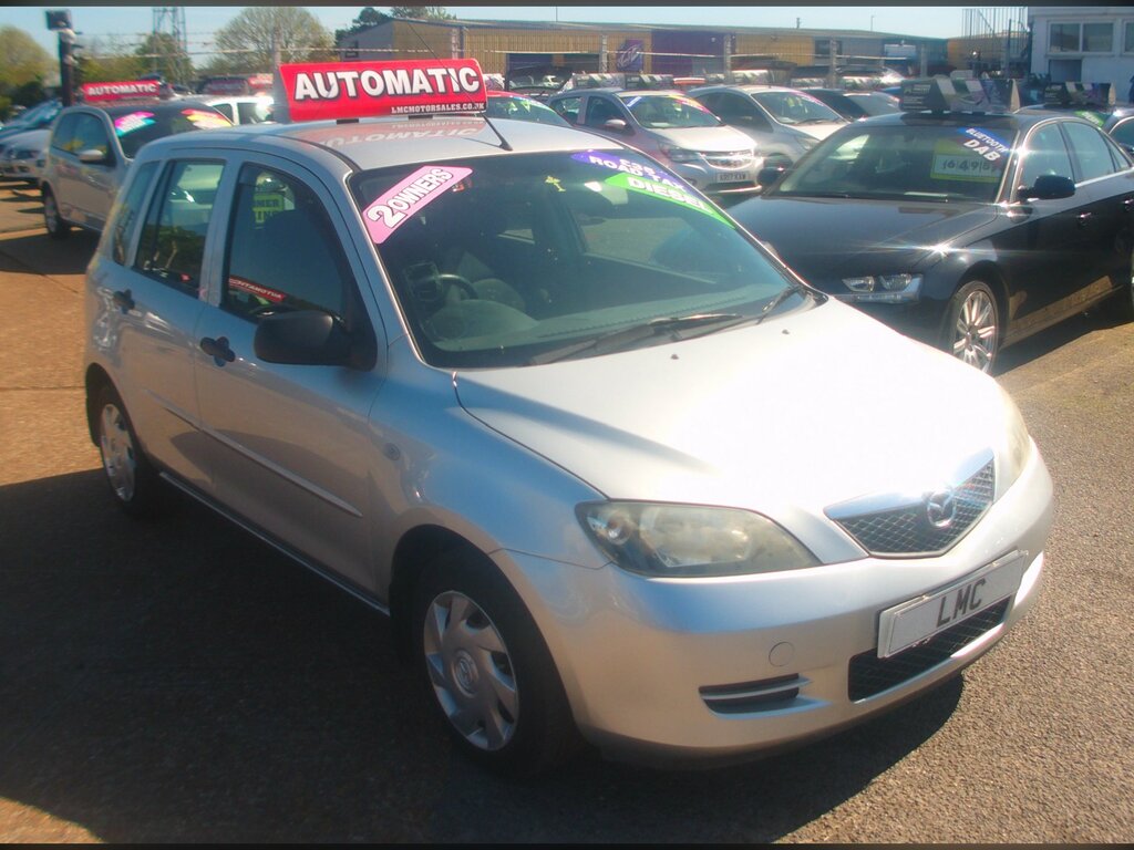 Mazda 2 S Hatchback Silver #1