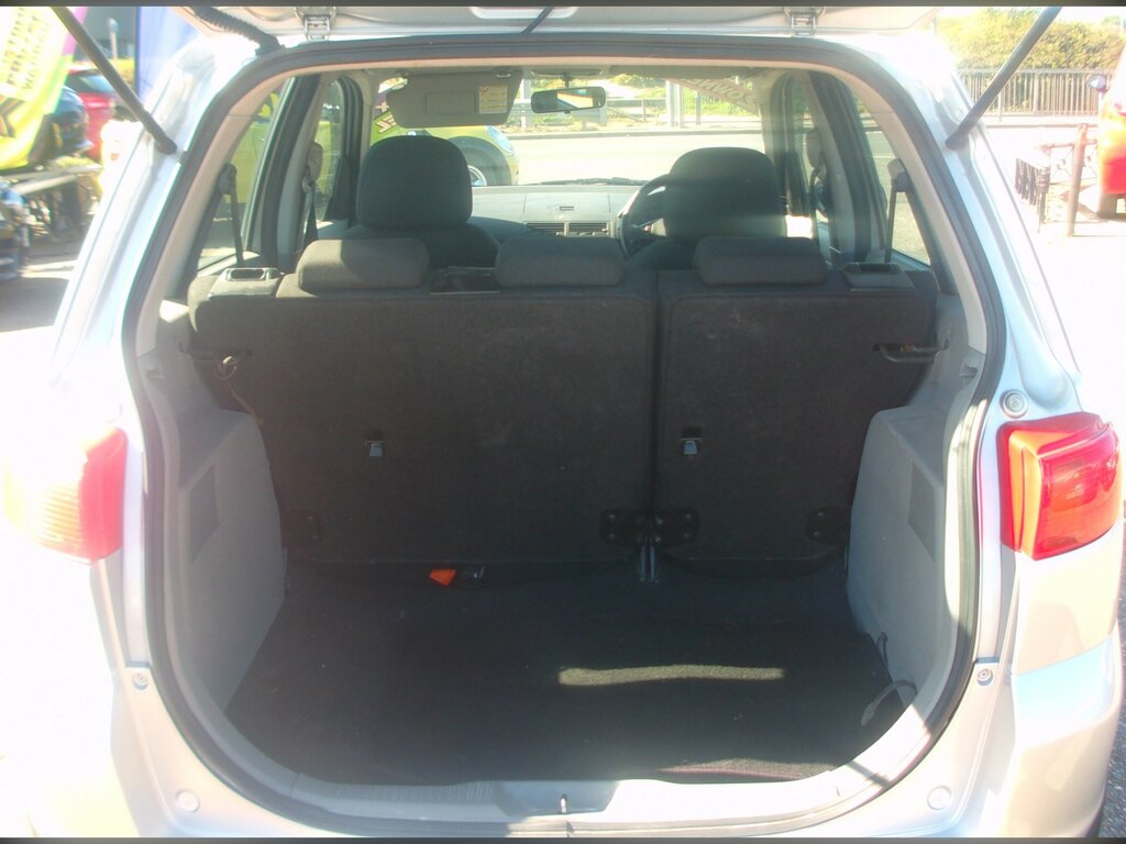 Mazda 2 S Hatchback Silver #8