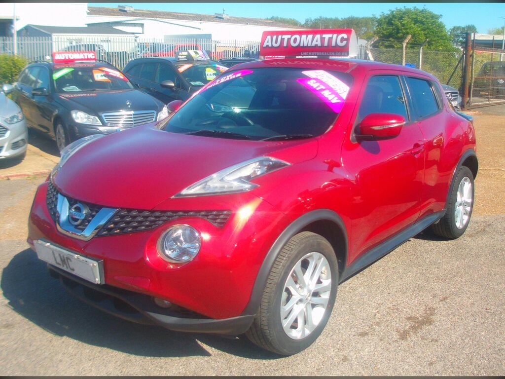 Nissan Juke 1.6 Acenta Premium Suv Xtron SHZ7811 Red #3