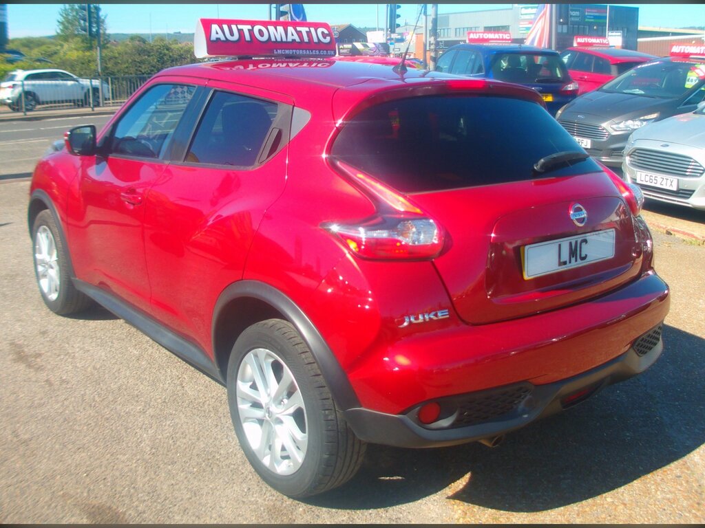 Nissan Juke 1.6 Acenta Premium Suv Xtron SHZ7811 Red #4