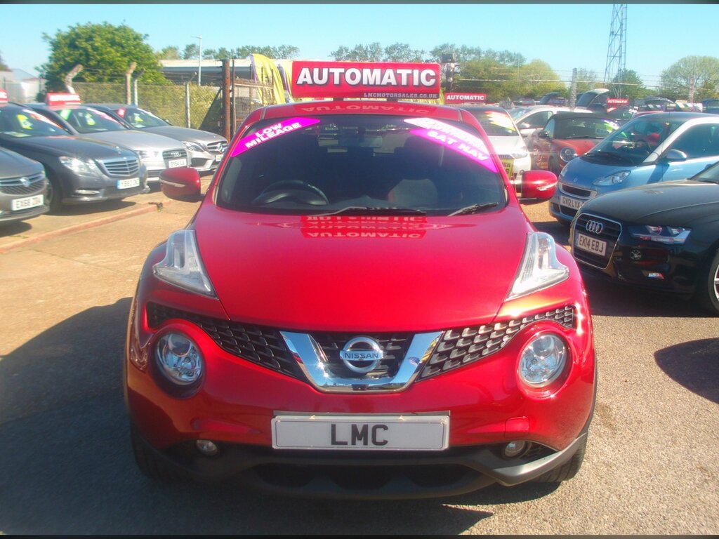 Nissan Juke 1.6 Acenta Premium Suv Xtron SHZ7811 Red #2