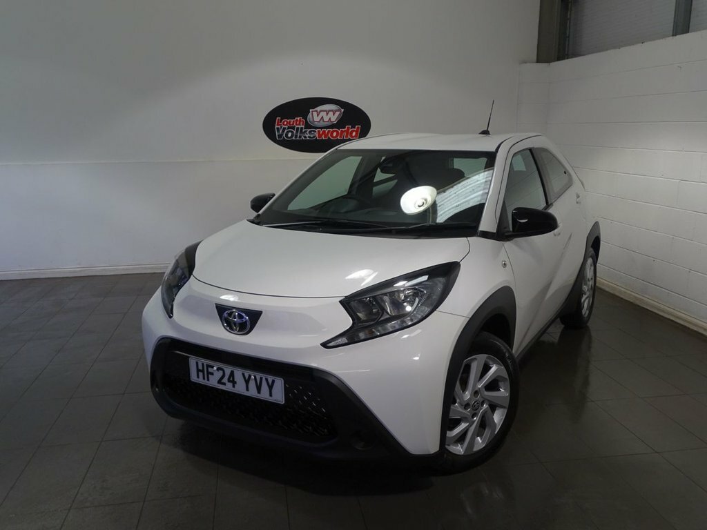 Toyota Aygo X 1L Pure White