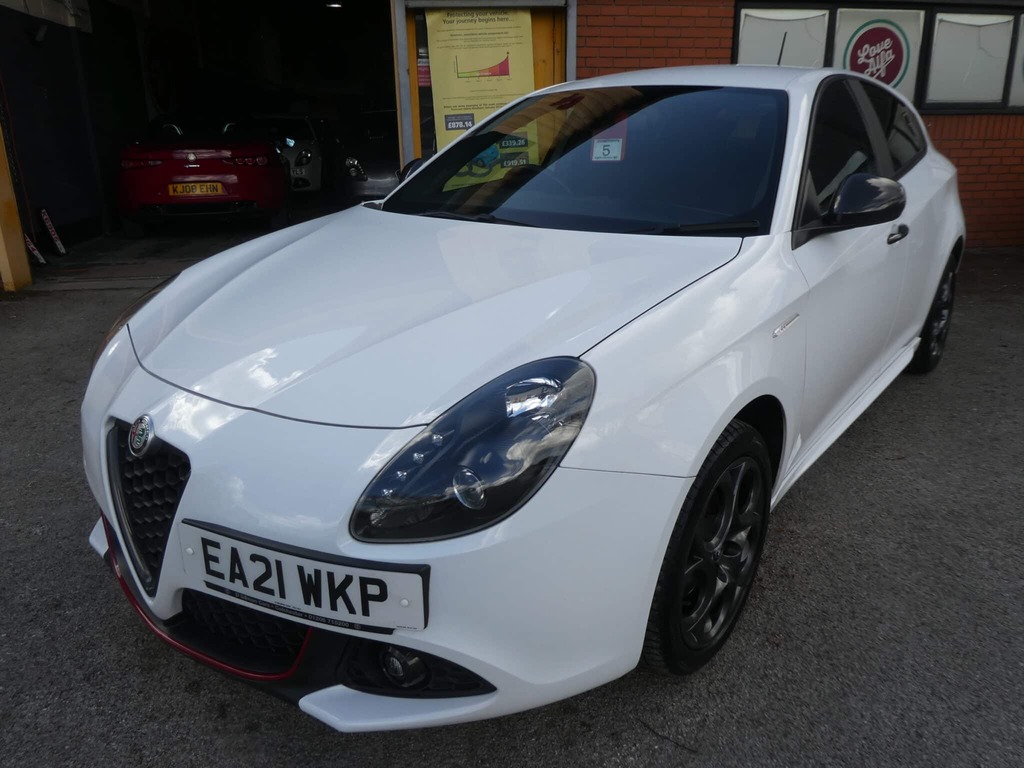 Alfa Romeo Giulietta 1.6 Jtdm-2 120 Speciale Stop Start Hatchback 
