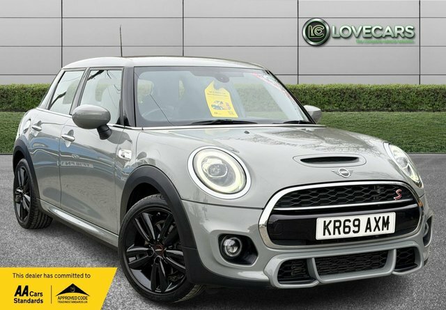 Mini Hatch 2.0 Cooper S Sport Hatchback Steptronic Grey