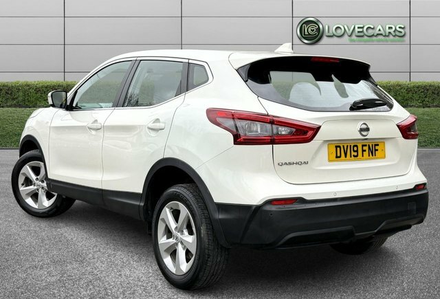 Nissan Qashqai 1.5 Dci Acenta Premium Suv Euro DV19FNF White #2