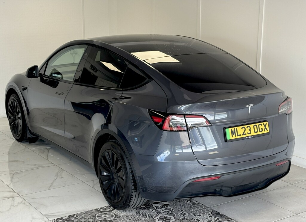 Tesla Model Y Suv 202323 Grey