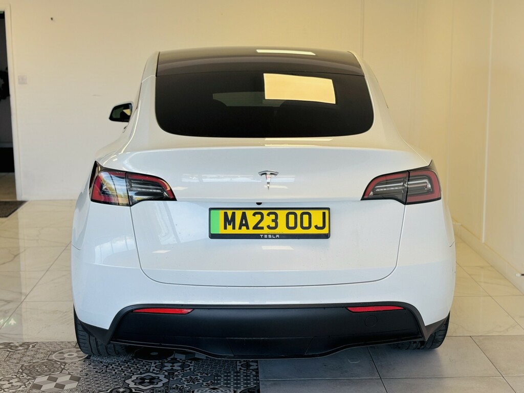 Tesla Model Y Suv 202323 MA23OOJ White #4