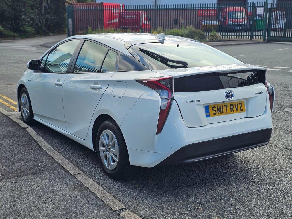 Toyota Prius+ 1.8 Vvt-h Business Edition Plus Cvt Euro 6 Ss 5 SM17RVZ White #5