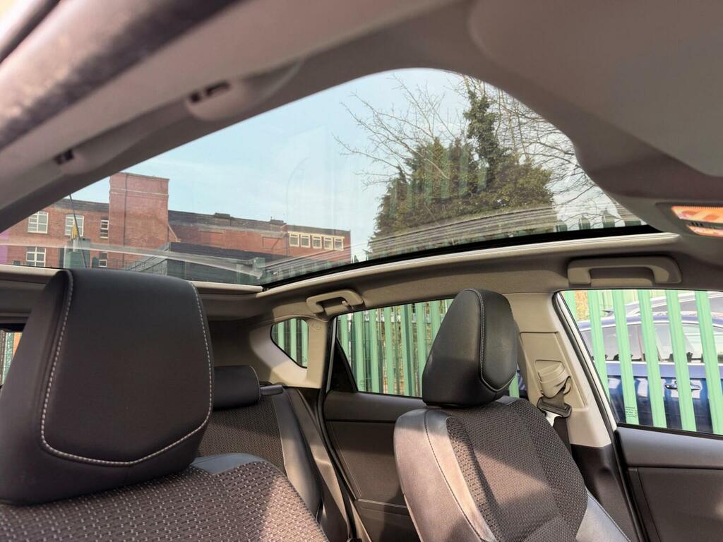 Toyota Auris 1.8 Vvt-h Excel Cvt Euro 5 Ss 201363 WJ63VOA White #2