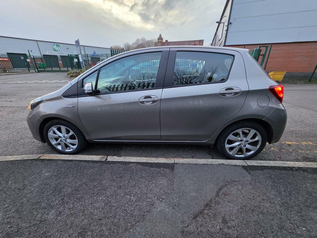 Toyota Yaris 1.5 Vvt-h Excel E-cvt Euro 6 Safety Sense, 15 MA64WTR Brown #6