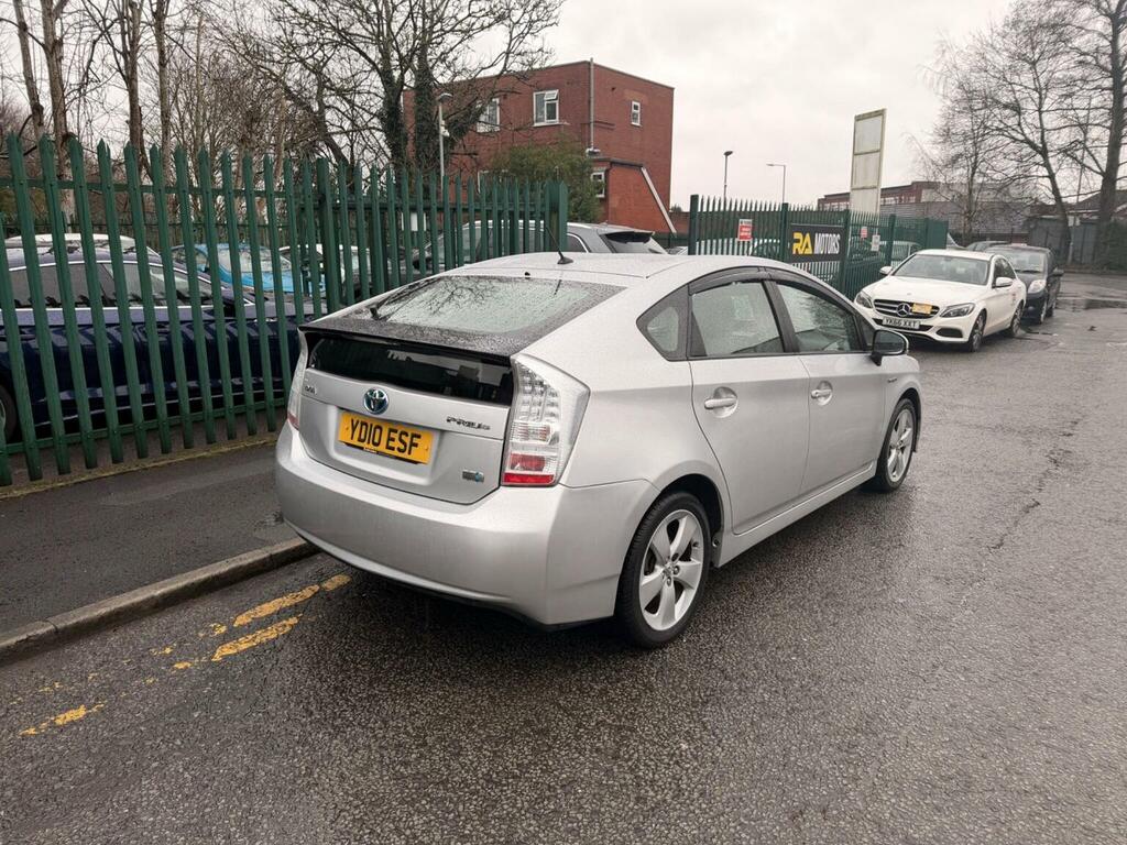 Toyota Prius 1.8 Vvt-h T Spirit Cvt Euro 5 Ss 201010 Silver #3