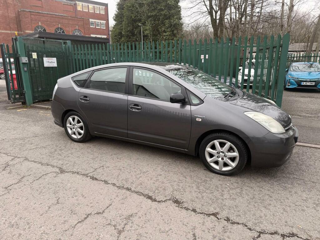 Toyota Prius 1.5 T Spirit Cvt 200707 PX07VMJ Grey #2