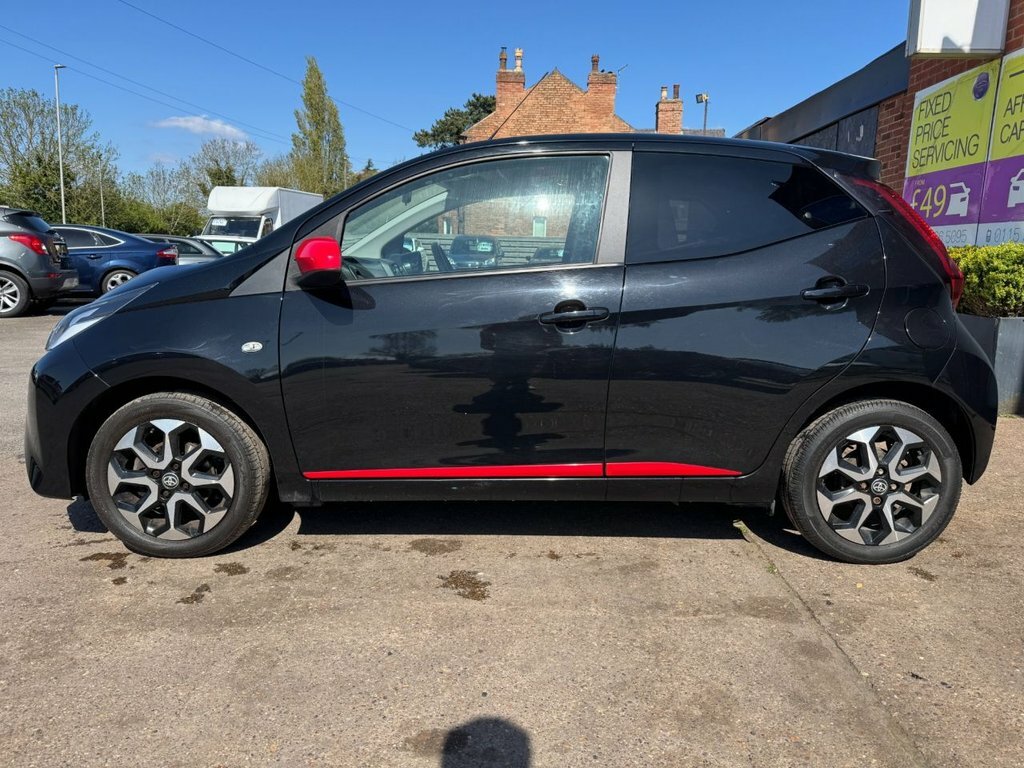 Toyota Aygo 1L X-trend FA19VBT Black #4