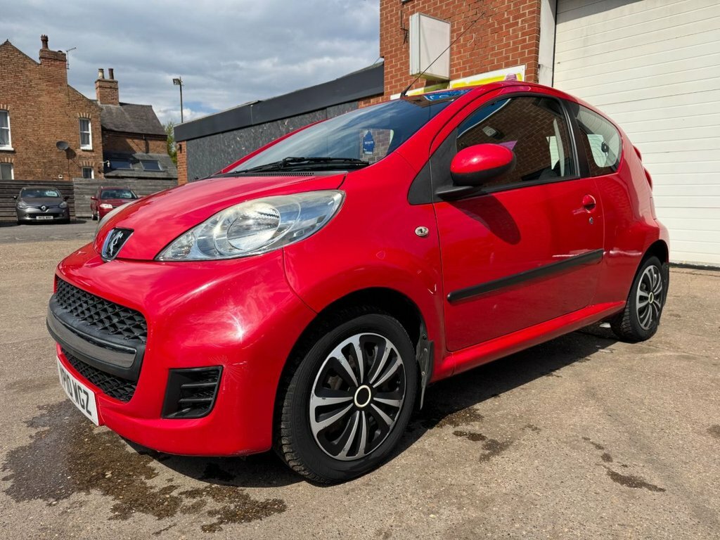 Peugeot 107 1L Urban Red #4