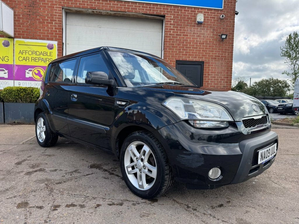 Kia Soul 1.6L 2 Black #2