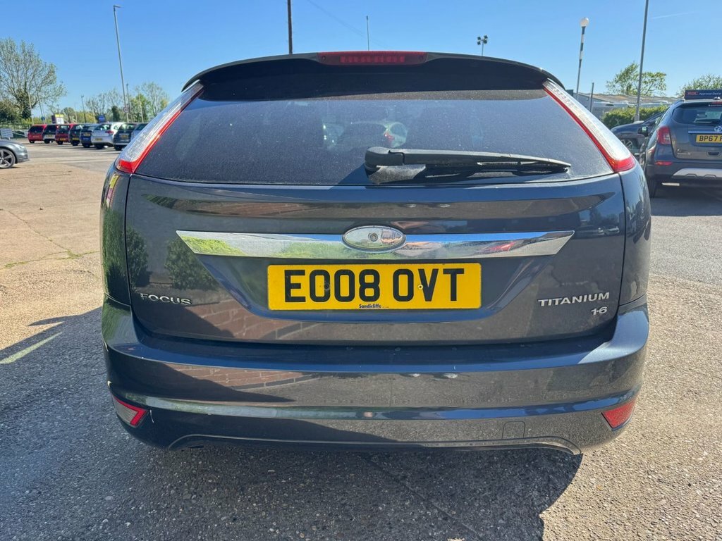 Ford Focus 1.6L Titanium Grey #4