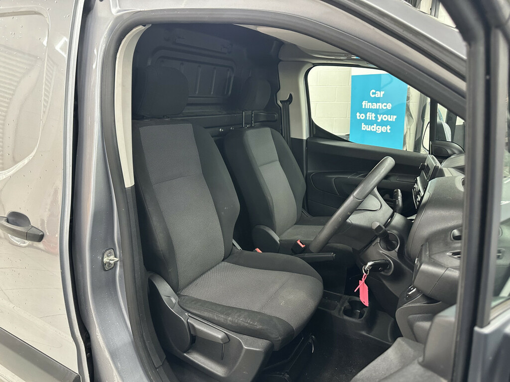 Vauxhall Combo 1.6 Turbo D Sportive VE19DDJ Grey #3