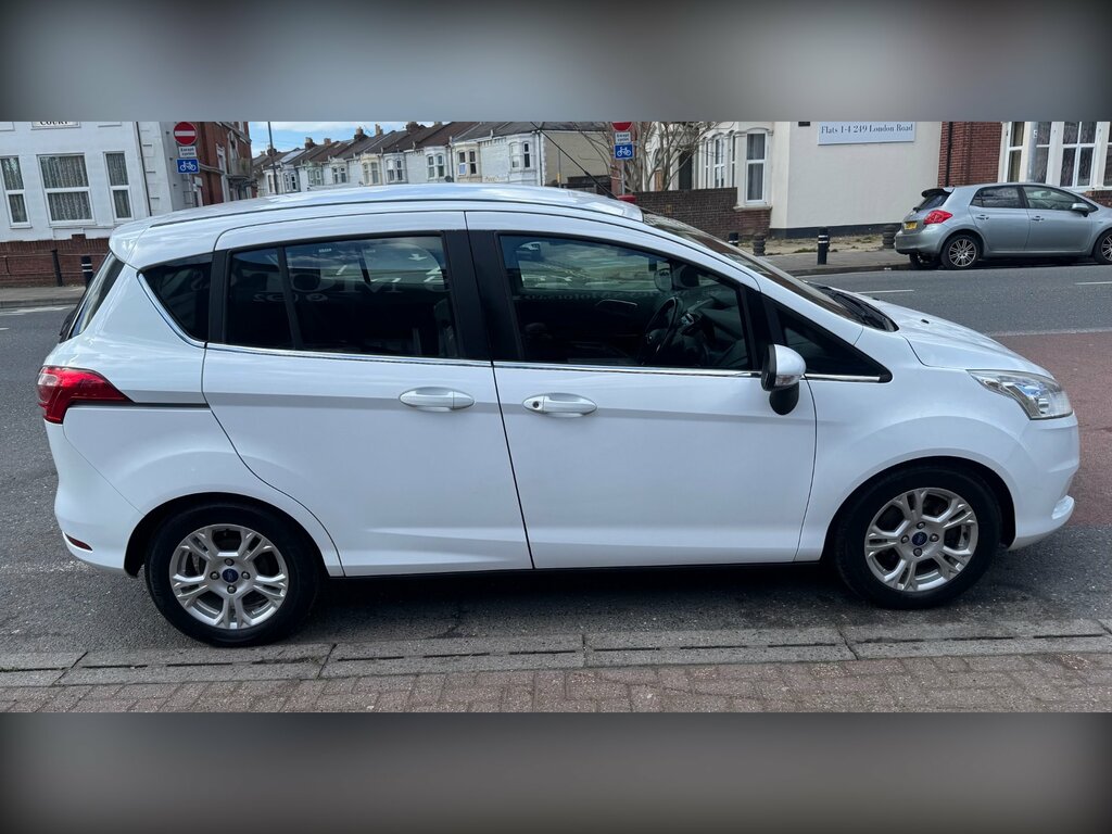 Ford B-Max 1.6 Zetec Mpv Powershift Euro 5 105 Ps MX63ZNY White #4