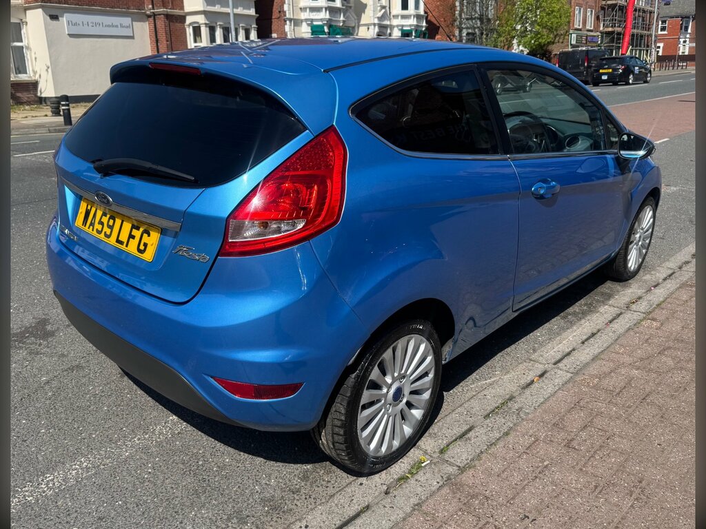 Ford Fiesta 1.4 Titanium Hatchback 133 Gkm WA59LFG Blue #6