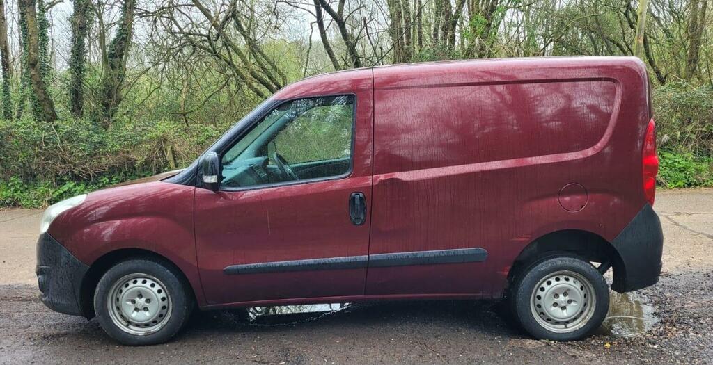 Vauxhall Combo Panel Van 1.3 Cdti 2000 16V Fwd L1 H1 201363 Red #4