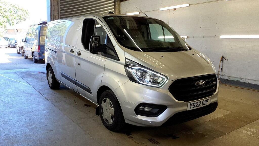 Ford Transit Custom Panel Van 2.0 300 Ecoblue Trend L2 H1 Euro 6 Silver