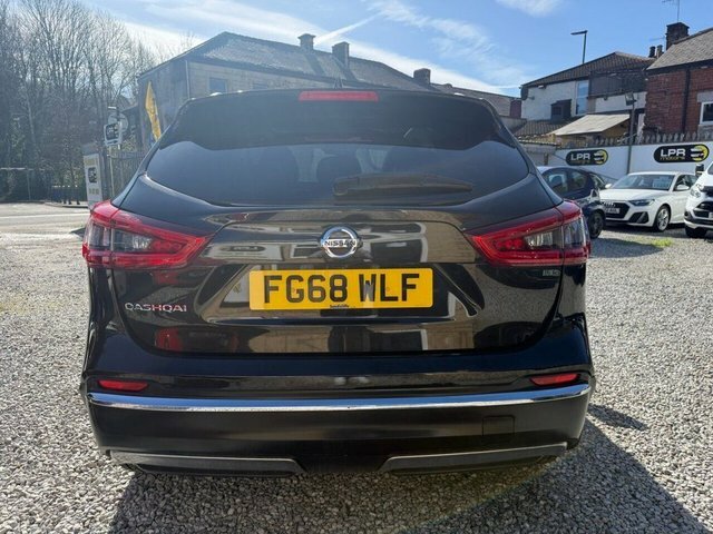 Nissan Qashqai 1.3 Dig-t N-connecta Suv Euro 6 Black #6