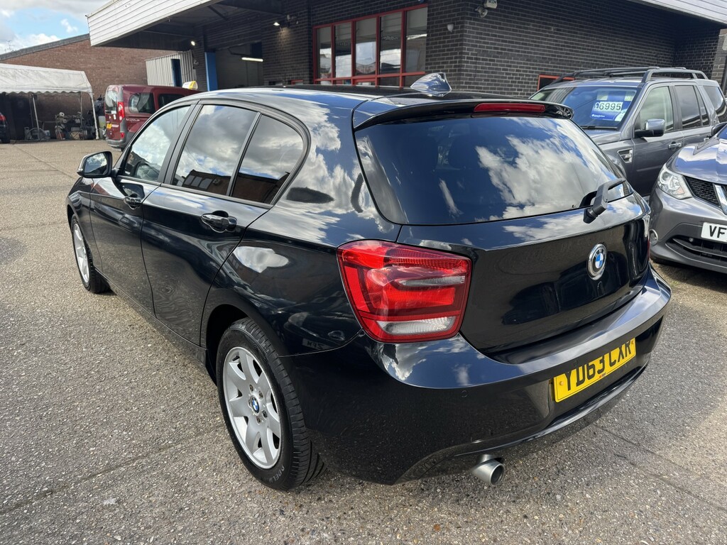 BMW 1 Series 2.0 116D Se 5-Door 2013 YD63CXR Black #6