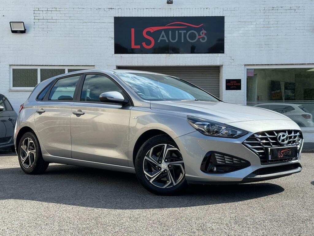 Hyundai I30 1.0 T-gdi Mhev Se Connect Hatchback Hyb Silver
