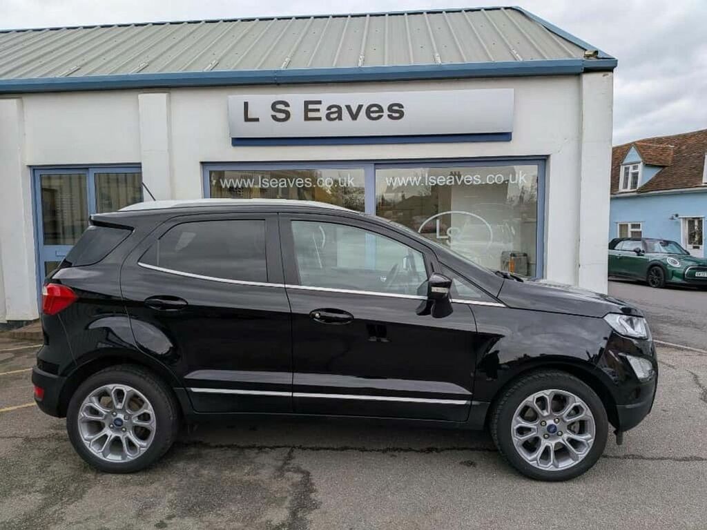 Ford Ecosport Titanium Black
