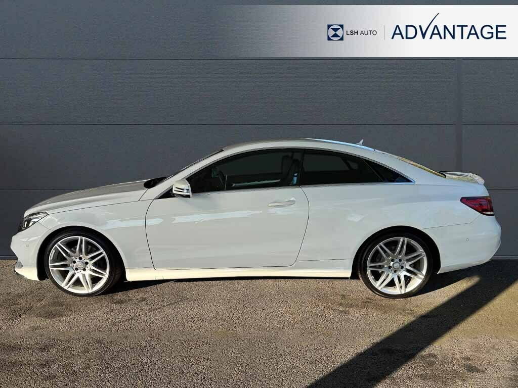 Mercedes-Benz E Class E220d Amg Line Edition 7G-tronic WF66WLP White #3