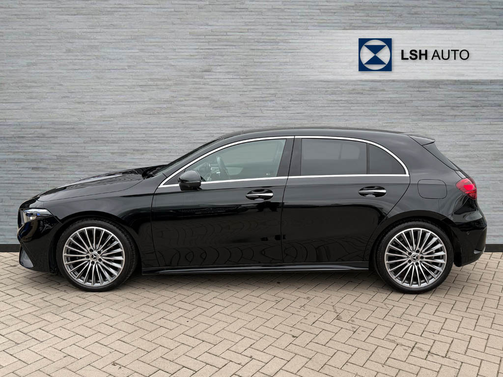 Mercedes-Benz A Class A200 Amg Line Premium Plus KM74XHK Black #2