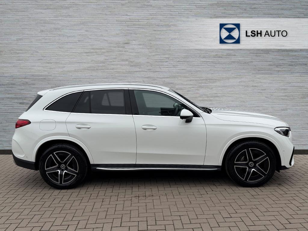 Mercedes-Benz GLC Class Glc 220D 4Matic Amg Line 9G-tronic BW74NYK White #2