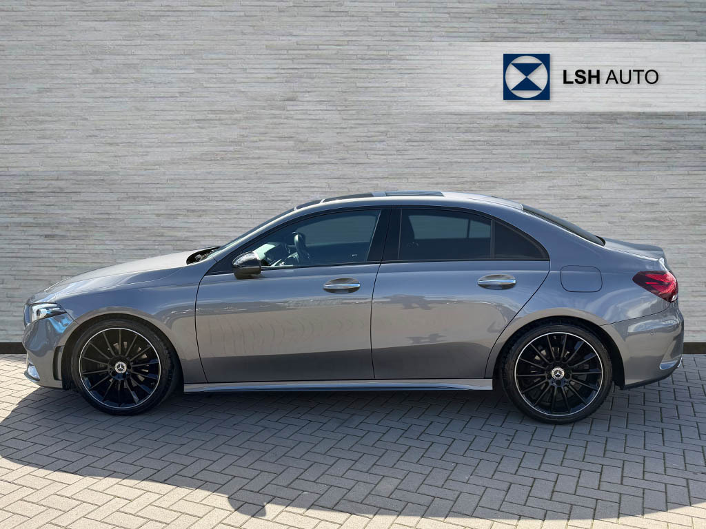 Mercedes-Benz A Class A200 Amg Line Premium Plus Night Edition BU22LCG Grey #4