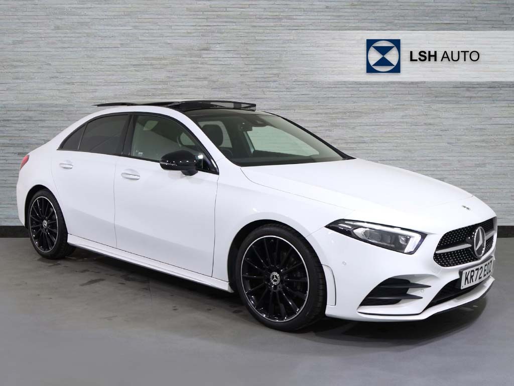 Mercedes-Benz A Class A200 Amg Line Premium Plus Night Edition White