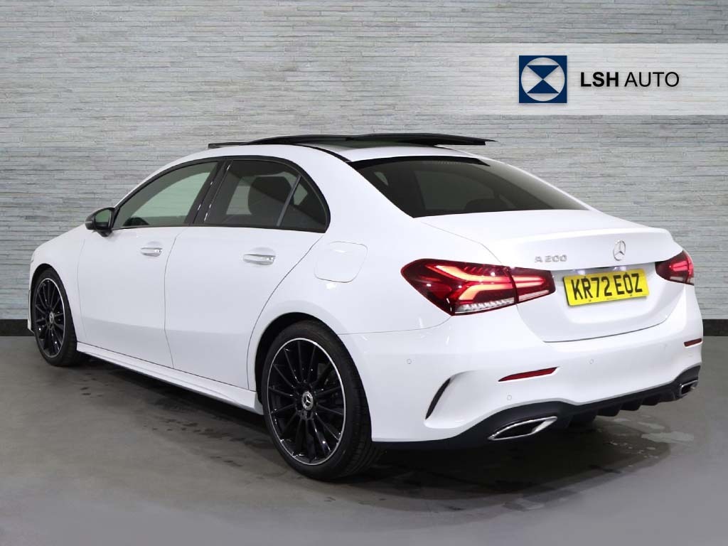 Mercedes-Benz A Class A200 Amg Line Premium Plus Night Edition KR72EOZ White #2