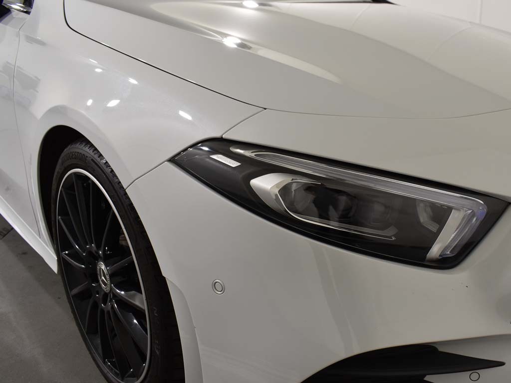 Mercedes-Benz A Class A200 Amg Line Premium Plus Night Edition KR72EOZ White #6