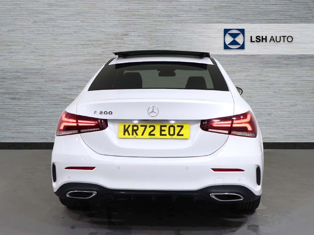 Mercedes-Benz A Class A200 Amg Line Premium Plus Night Edition KR72EOZ White #5