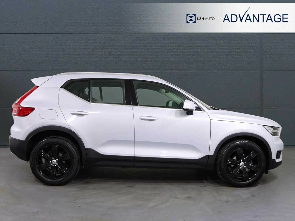 Volvo XC40 1.5 T3 163 Inscription Geartronic BJ22WFE Silver #2