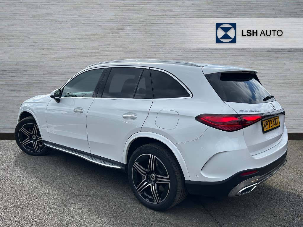 Mercedes-Benz GLC Class Glc 300De 4Matic Amg Line Premium 9G-tronic KP73XMT White #2
